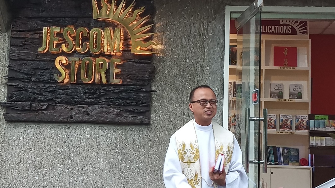 JesCom Store Blessing Marks Exciting New Chapter in Evangelization and Innovation